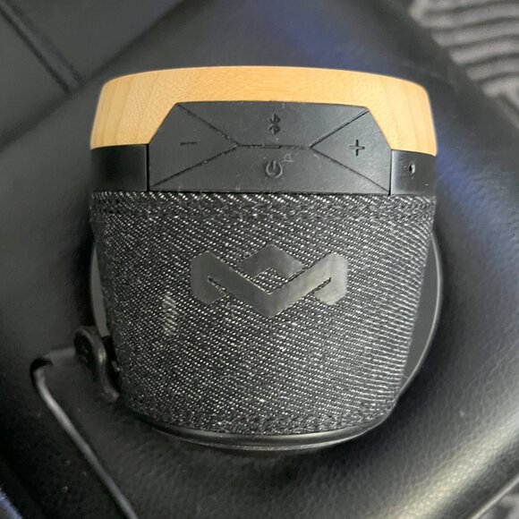 House Of Marley Brand Bluetooth Speaker! - Picture 5 of 8